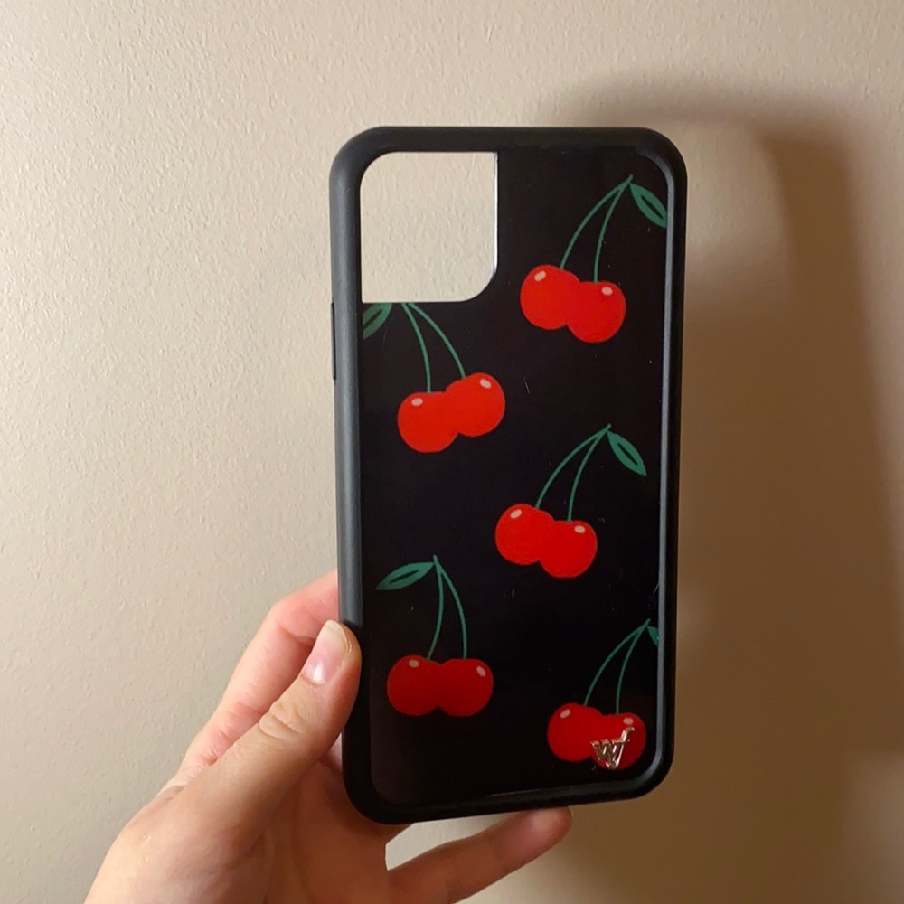 WILDFLOWER CHERRY CASE